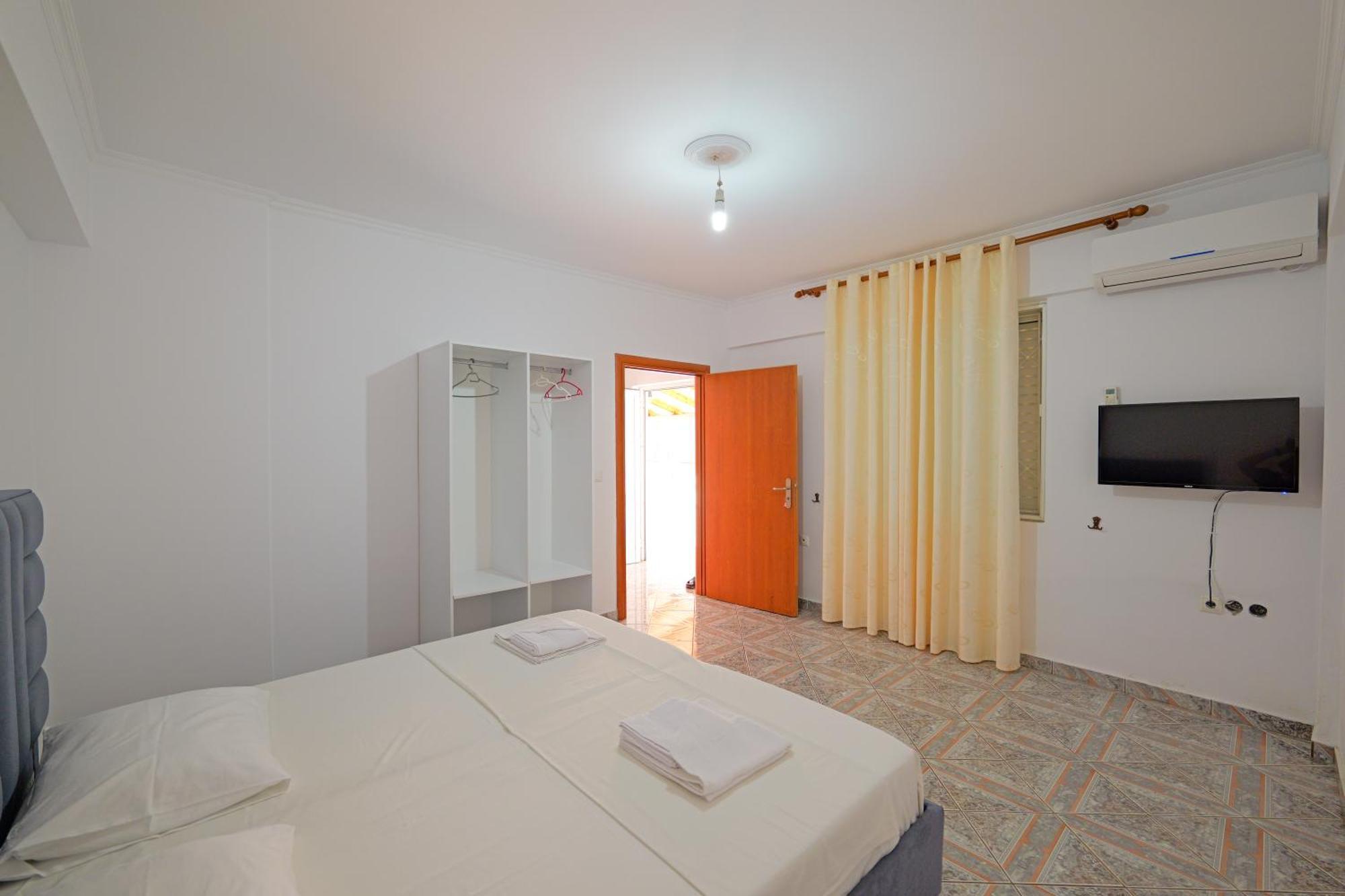 Ali Dura Apartments Ksamil Bagian luar foto