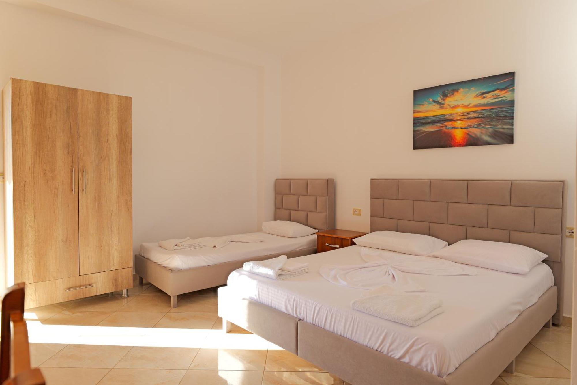 Ali Dura Apartments Ksamil Bagian luar foto