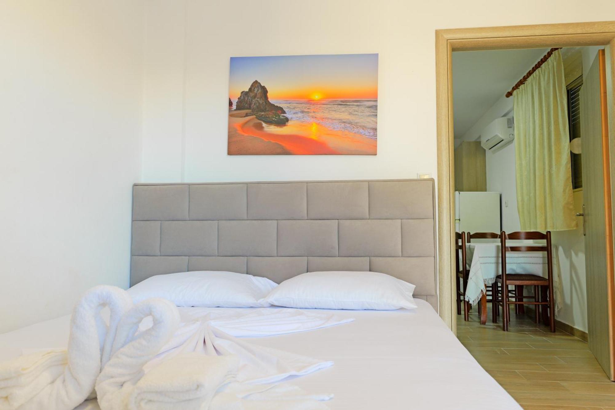 Ali Dura Apartments Ksamil Bagian luar foto