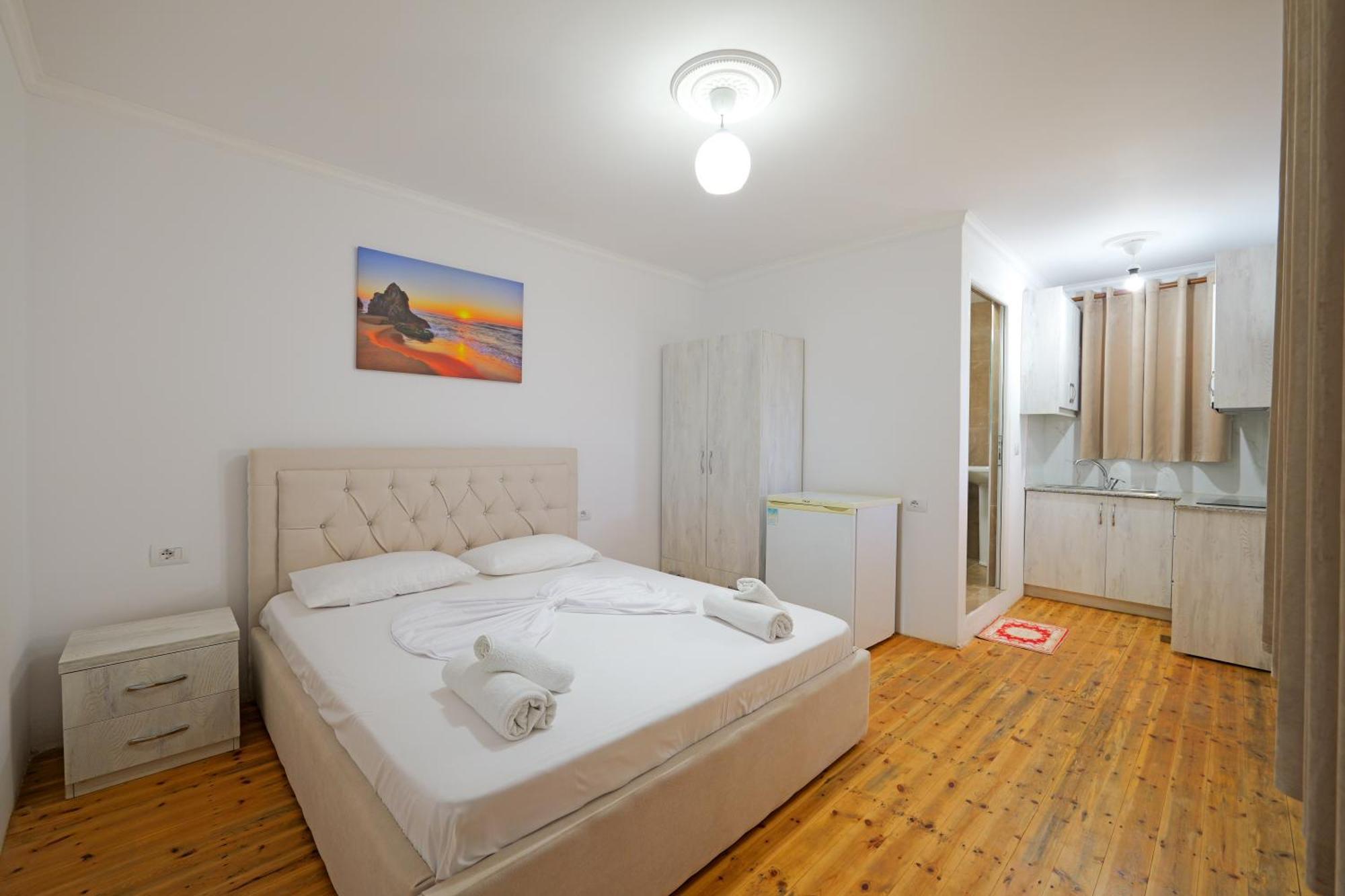 Ali Dura Apartments Ksamil Bagian luar foto