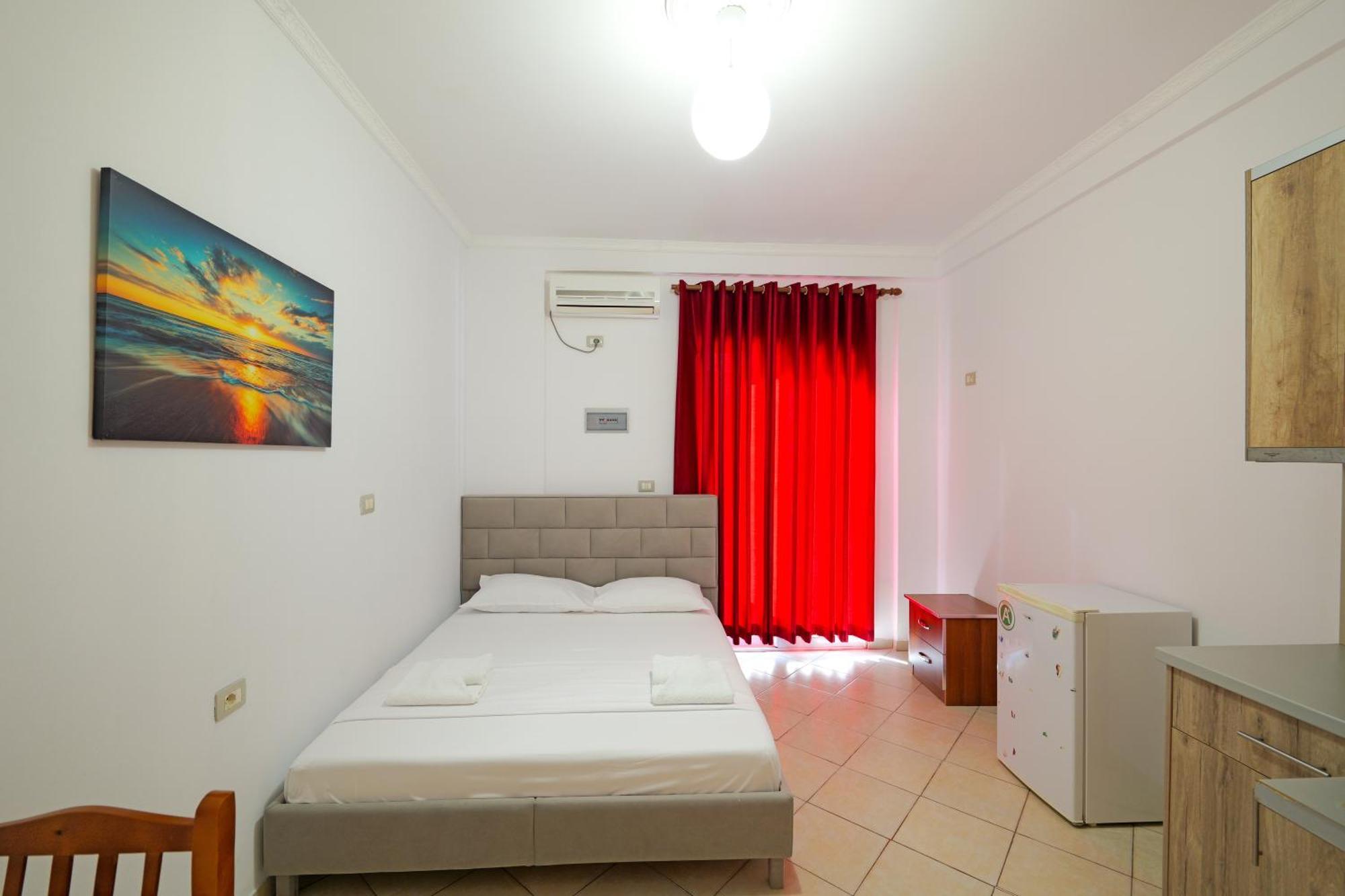 Ali Dura Apartments Ksamil Bagian luar foto