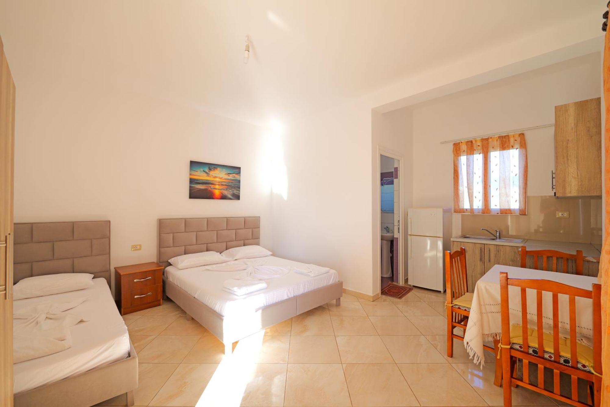 Ali Dura Apartments Ksamil Bagian luar foto