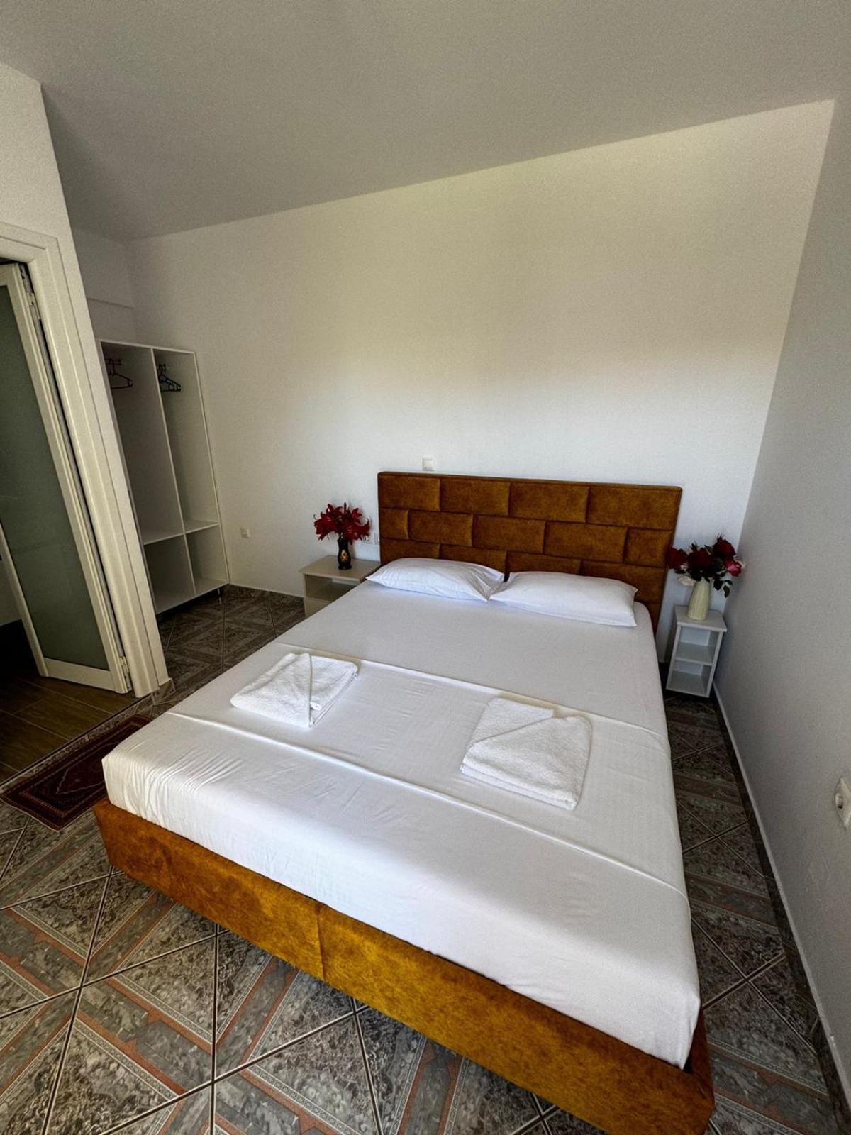 Ali Dura Apartments Ksamil Bagian luar foto
