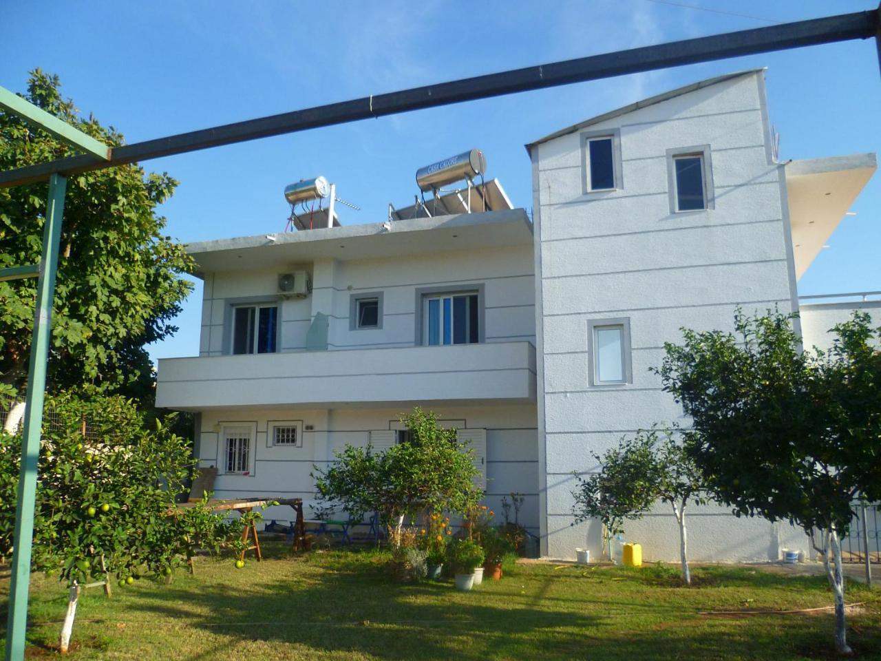 Ali Dura Apartments Ksamil Bagian luar foto